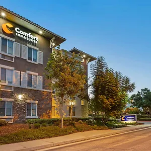 Hotel Comfort & Near Airport